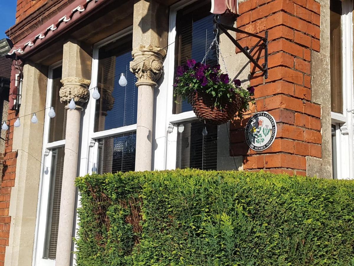 The Lismore Hotel Banbury Exterior photo