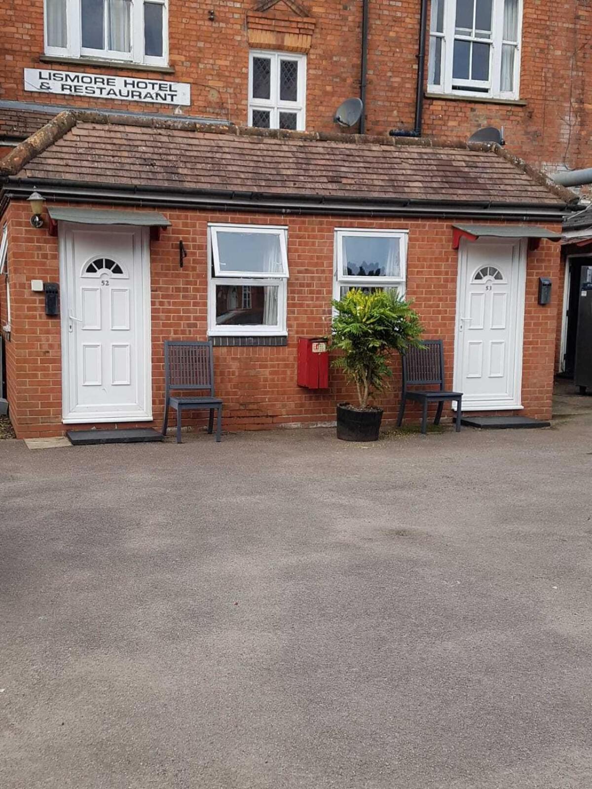 The Lismore Hotel Banbury Exterior photo